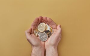 Hot Wallet vs Cold Wallet